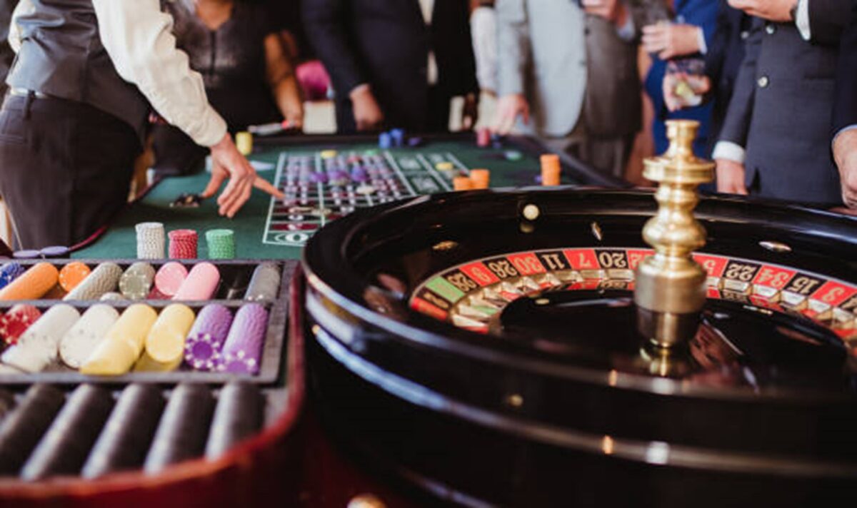 American Roulette là gì? Khám phá trò chơi roulette hấp dẫn với cơ hội thắng lớn tại 8xbet